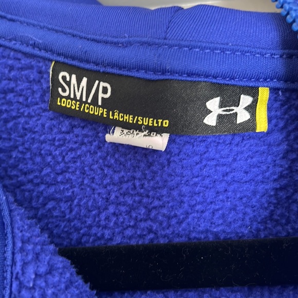 UA sweatshirt - Picture 2 of 2